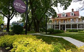 Hotel Chez Truchon Bistro-Auberge La Malbaie Exterior photo