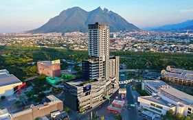 Holiday Inn Express - Monterrey - Fundidora, an IHG Hotel Exterior photo