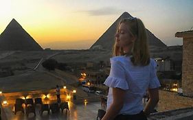 New Giza Pyramids Inn El El Cairo Exterior photo