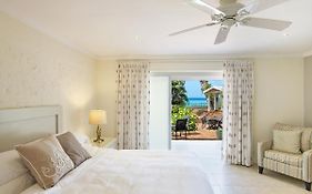 Southwinds Villa Is A Three Bedroom Beach Front Property With A Beautiful Big In Saint Peter Exterior photo
