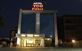 Hotel Yog Palace Newly Renovated Shirdi Exterior photo