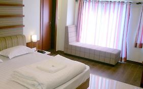 Hotel Sangat Plaza Bhopal Room photo