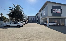 Ecomotel Kempton Park Exterior photo