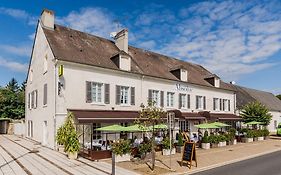 Hotel Absolue Renaissance Magny-Cours Exterior photo