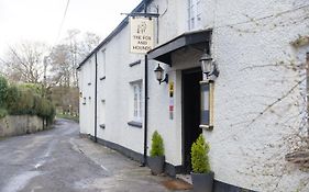 Hotel Fox And Hounds Llancarfan Barry Exterior photo