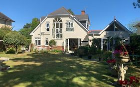 Heatherdene House Bed and Breakfast Wimborne Minster Exterior photo