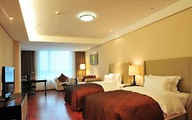 Hua Bin International Hotel Pekín Room photo