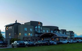 Comfort Inn&Suites Medicine Hat Exterior photo