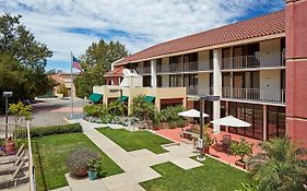 Hotel La Quinta By Wyndham Thousand Oaks-Newbury Park Exterior photo