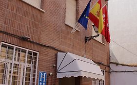 Hotel Cuatro Caños Alcalá de Henares Exterior photo