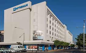 Hotel Wyndham Executivo Culiacán Exterior photo