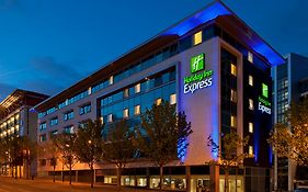 Holiday Inn Express Newcastle City Centre, An Ihg Hotel Exterior photo