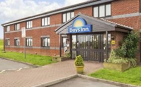 Days Inn Hotel Sheffield South Harthill  Exterior photo