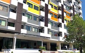 Smith residencia Aparthotel Chiang Mai Exterior photo