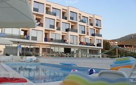 Rooms With A Swimming Pool Metajna, Pag - 15142 Exterior photo