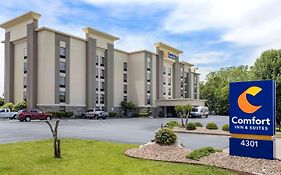 Comfort Inn & Suites Airport Little Rock Exterior photo