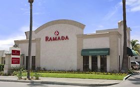 Ramada By Wyndham Anaheim Maingate North Hotel Exterior photo