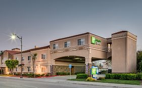 Holiday Inn Express & Suites Santa Clara By Ihg Exterior photo