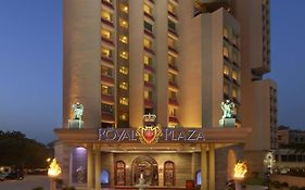 Hotel The Royal Plaza Nueva Delhi Exterior photo