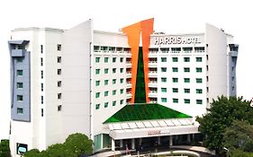 Harris Hotel Tebet Yakarta Exterior photo