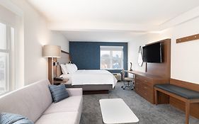 Holiday Inn Express&Suites Boston - Cambridge Exterior photo