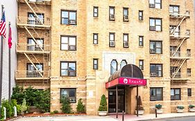 Hotel Ramada By Wyndham Jersey City Exterior photo