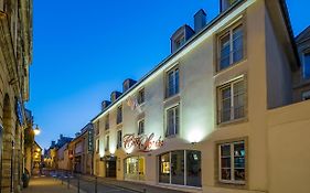 Hôtel De Brunville Et Restaurant Le Café Louis Bayeux Exterior photo