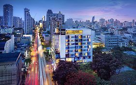 The Residence On Thonglor By Uhg Bangkok Exterior photo