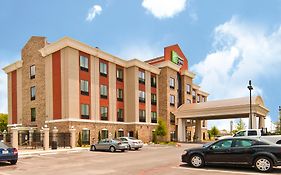 Holiday Inn Express & Suites San Antonio Frost Bank Center, An Ihg Hotel Exterior photo