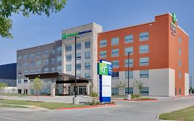 Holiday Inn Express & Suites - Dallas Nw Hwy - Love Field, An Ihg Hotel Exterior photo