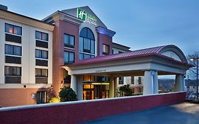 Holiday Inn Express & Suites Greenville-Downtown, An Ihg Hotel Exterior photo