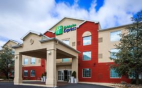 Holiday Inn Express Hotel & Suites Reading, An Ihg Hotel Exterior photo