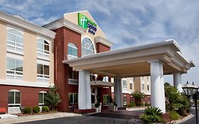 Holiday Inn Express Hotel & Suites - Sumter, An Ihg Hotel Exterior photo