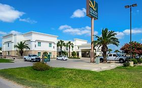 Quality Inn & Suites Robstown Exterior photo
