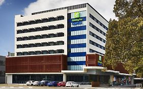 Holiday Inn Express Newcastle, An Ihg Hotel Exterior photo