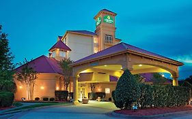 Hotel La Quinta By Wyndham Winston-Salem Exterior photo