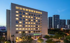 Holiday Inn Express Wuxi Taihu New City, An Ihg Hotel Exterior photo