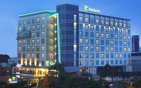Holiday Inn Bandung Pasteur Exterior photo