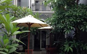 Safa Homestay Yogyakarta Exterior photo