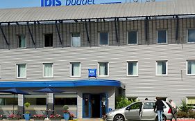 Hotel Ibis Budget Charleroi Airport Exterior photo