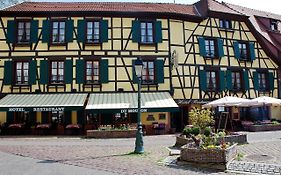 Logis Hotel-Restaurant Du Mouton Ribeauvillé Exterior photo