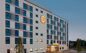 Hotel Super 8 By Wyndham Oberhausen Am Centro Exterior photo