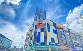 Sun Inns Hotel D'Mind 2, Ktm Serdang Seri Kembangan Exterior photo