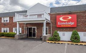 Econo Hospedaje Inn&Suites Airport Windsor Locks Exterior photo