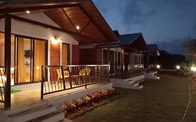 Royal Stone Resort Panchgani Exterior photo