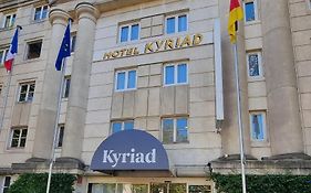 Kyriad Hotel Montpellier Centre Antigone Exterior photo