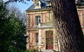 Chambres D'Hotes Le Clos Des Marronniers Douvres-la-Délivrande Exterior photo