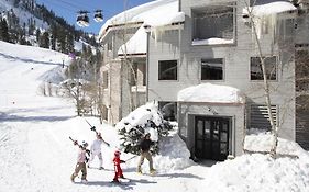 Palisades Tahoe Lodge Olympic Valley  Exterior photo