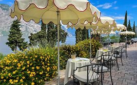 Hotel Oasi Beach Malcesine Exterior photo