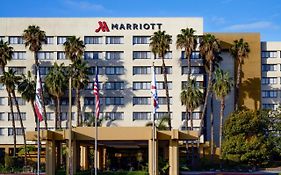 Long Beach Marriott Hotel Exterior photo
